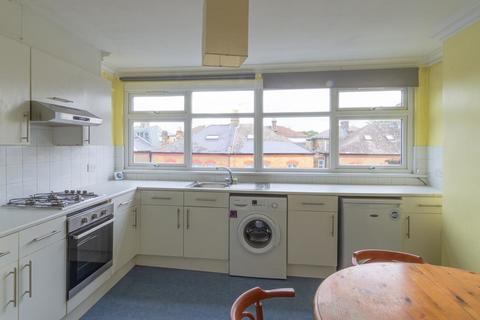 undefined, Finsbury Park Road, London N4