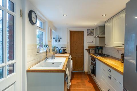 2 bedroom terraced house for sale, Dene Street Gardens, Dorking