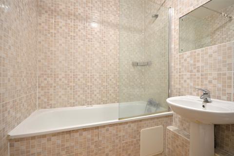 1 bedroom apartment to rent, Victoria Drive, London SW19