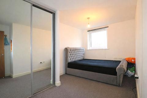 1 bedroom flat for sale, Victoria Way, Surrey GU21