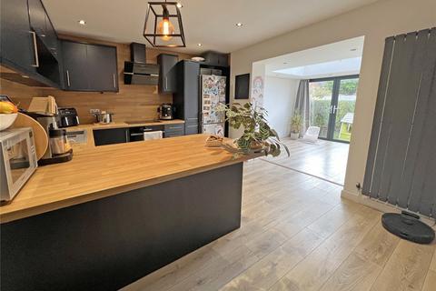 3 bedroom semi-detached house for sale, West Avenue, Donnington, Telford, Shropshire, TF2