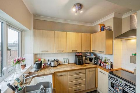 3 bedroom semi-detached house for sale, Tennyson Avenue, MEXBOROUGH