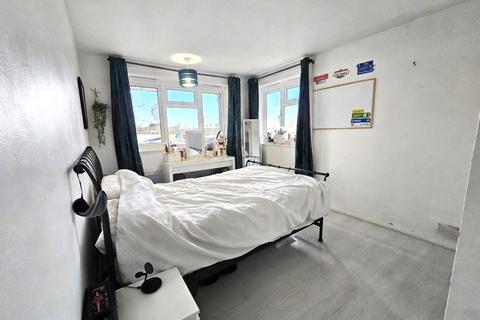 1 bedroom apartment for sale, Perth Avenue, Hayes, Greater London, UB4