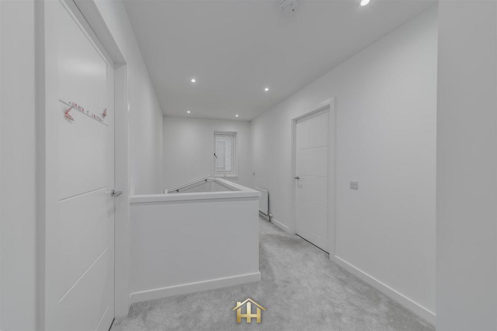 2 newhall way blarigowrie ph10 6 fl 250226 edit (20