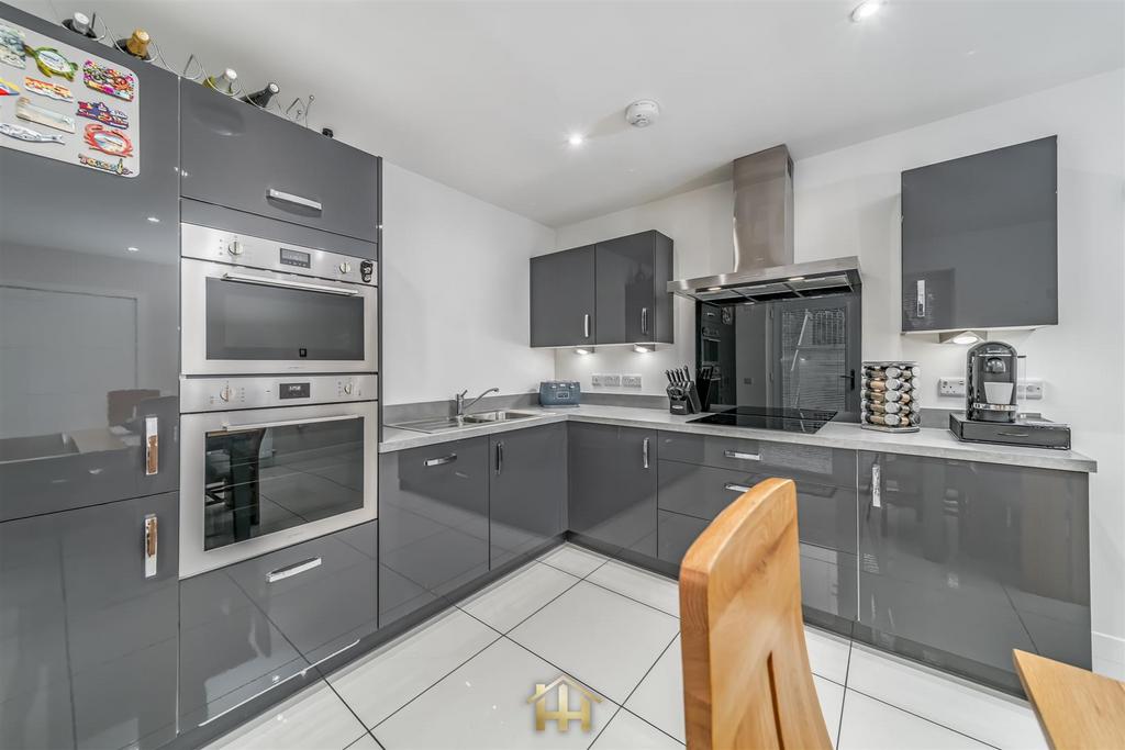 2 newhall way blarigowrie ph10 6 fl 250226 edit (5