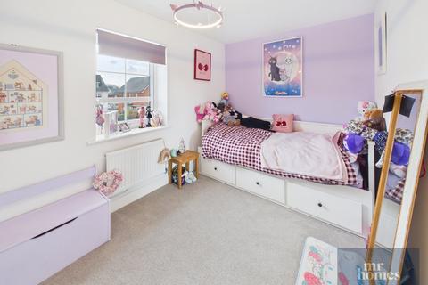 2 bedroom semi-detached house for sale, Ffordd Y Spitfire, St Athan, Barry, CF62