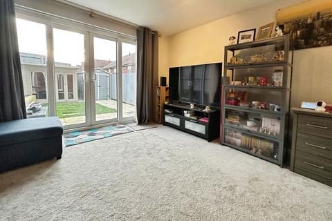 2 bedroom semi-detached house for sale, Ashford Way, Swadlincote DE11