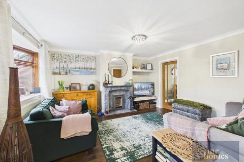 3 bedroom semi-detached house for sale, Carshalton Road, Beddau, Pontypridd, CF38