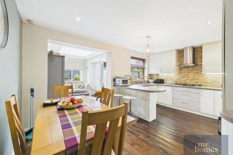 3 bedroom semi-detached house for sale, Carshalton Road, Beddau, Pontypridd, CF38