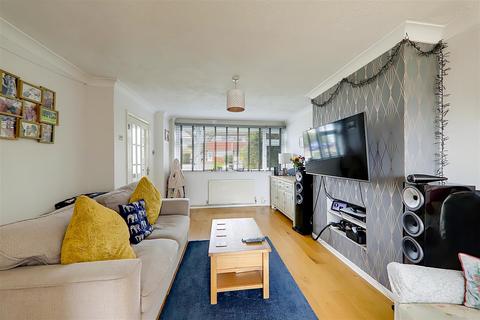 2 bedroom end of terrace house for sale, Brendon Road, Worthing BN13