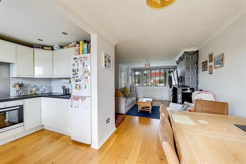 2 bedroom end of terrace house for sale, Brendon Road, Worthing BN13
