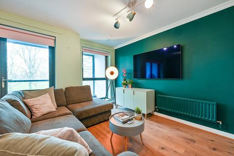1 bedroom flat for sale, All Saints Road, Acton, London, W3