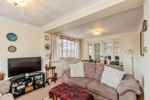 3 bedroom semi-detached house for sale, Greymist Avenue, Warrington, WA1