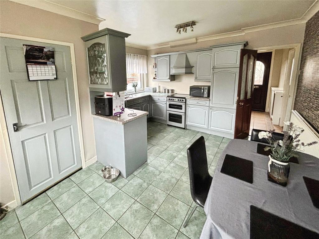 Breakfast Kitchen