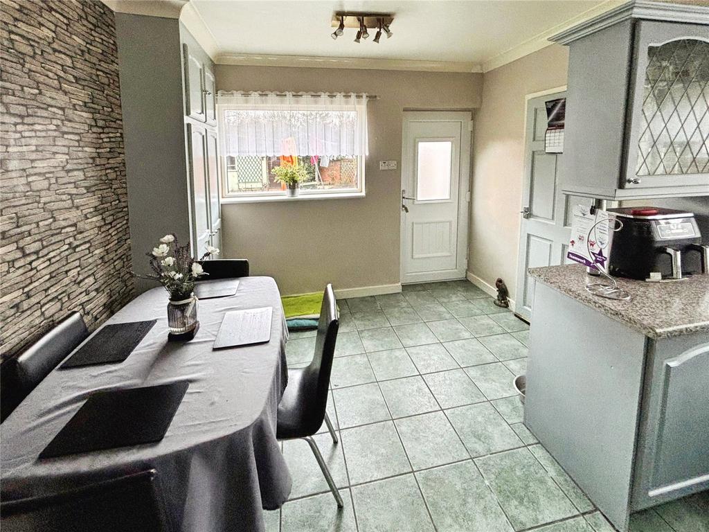 Breakfast Kitchen