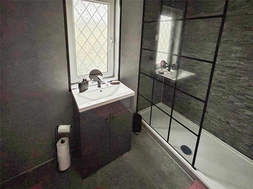 Shower Room/Wc