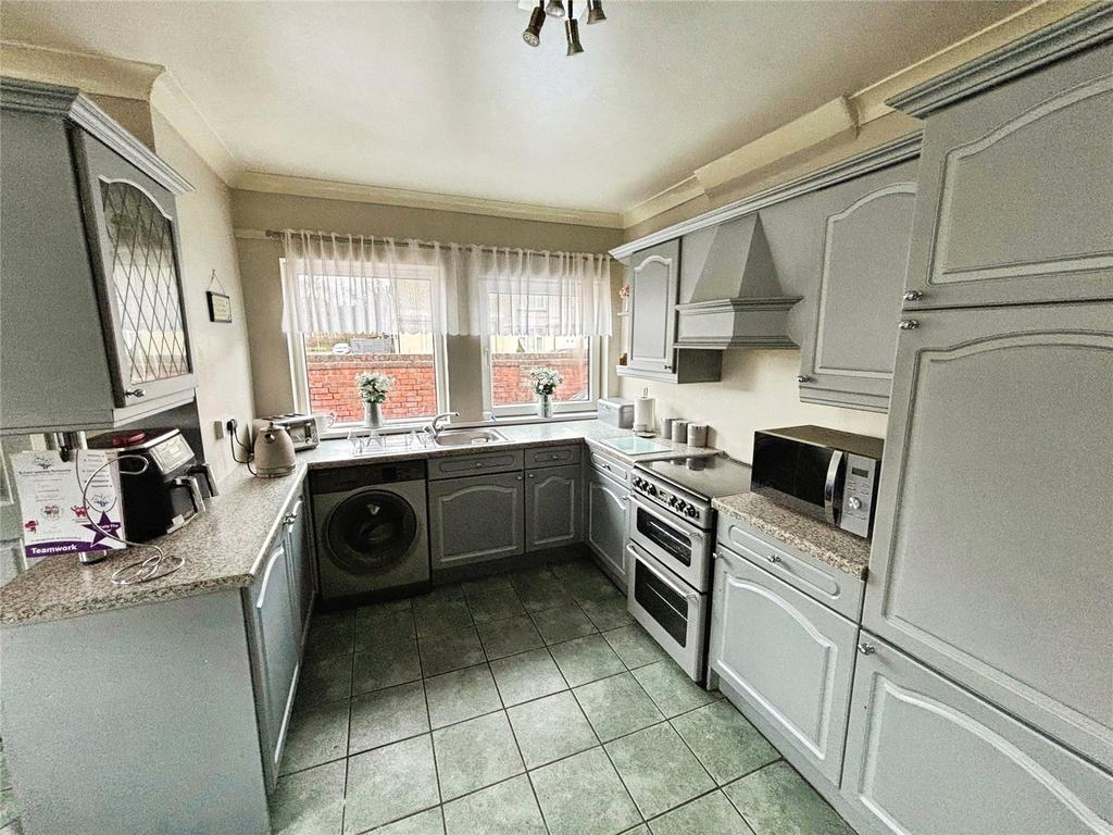 Breakfast Kitchen