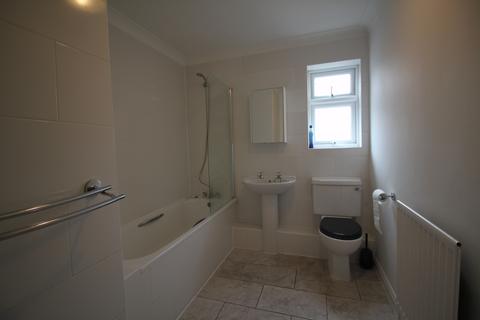 2 bedroom end of terrace house to rent, The Hurdles, Christchurch BH23