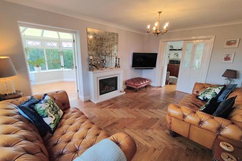 4 bedroom detached house for sale, Shelf Moor, Halifax HX3