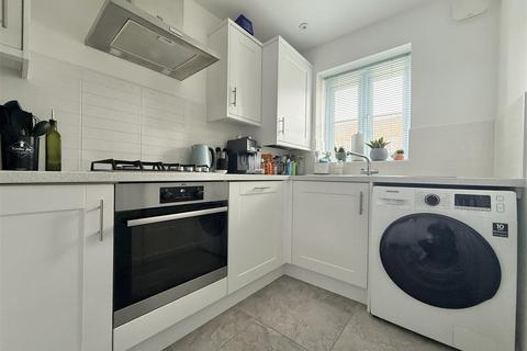 2 bedroom semi-detached house for sale, Mill Hill View, Leicester LE9