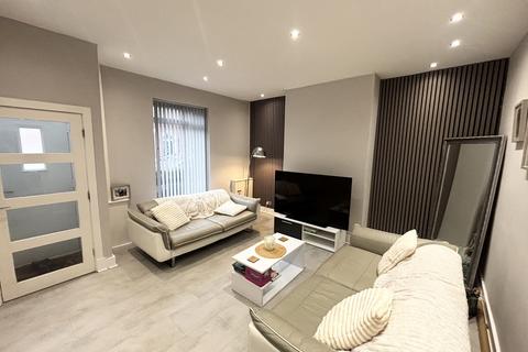 3 bedroom terraced house for sale, Miller Street, Greater Manchester OL10