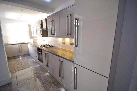 3 bedroom terraced house for sale, Miller Street, Greater Manchester OL10
