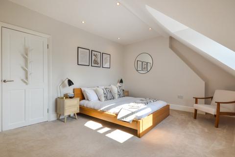 2 bedroom flat for sale, Victoria Rise, London