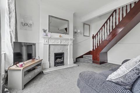 3 bedroom terraced house for sale, Ashton Road, Castleford, West Yorkshire, WF10