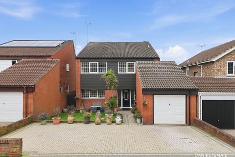 undefined, Roseberry Avenue, Basildon SS16