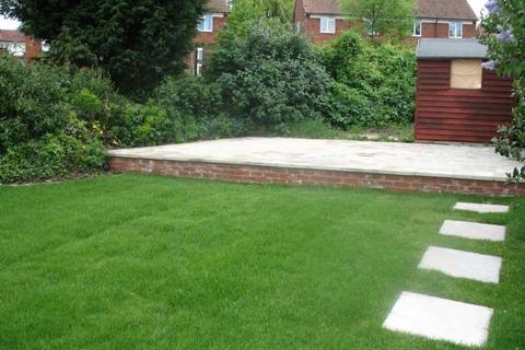 undefined, Morecambe Gardens, STANMORE, Middlesex, HA7 4SP