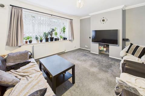 2 bedroom ground floor flat for sale, Milman Close, Pinner, Middlesex, HA5 3LF
