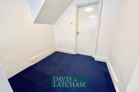 3 bedroom end of terrace house for sale, East Street, Warminster