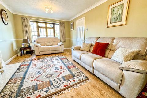 4 bedroom detached house for sale, Elliot Rise, Grange Park, Hedge End, SO30