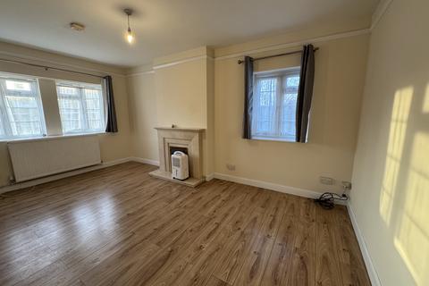 2 bedroom flat for sale, Newland Court, Wembley Park, HA9