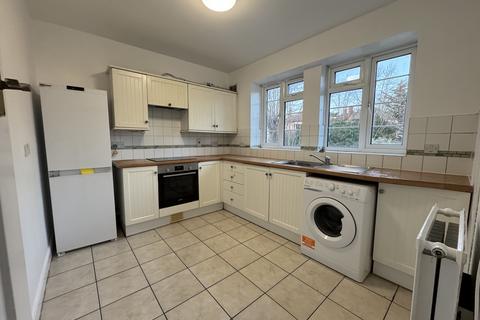 2 bedroom flat for sale, Newland Court, Wembley Park, HA9