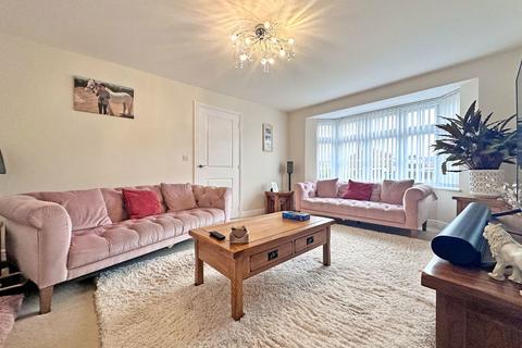 4 bedroom detached house for sale, Upper Church Lane, TIPTON, DY4 9PD