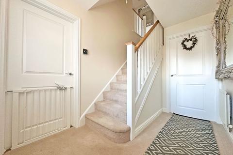 4 bedroom detached house for sale, Upper Church Lane, TIPTON, DY4 9PD