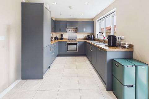 4 bedroom detached house for sale, 24 Johnson Drive, Horncastle