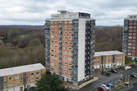 2 bedroom apartment for sale, Lakeside Rise, Manchester
