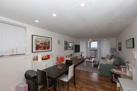 2 bedroom apartment for sale, Lakeside Rise, Manchester