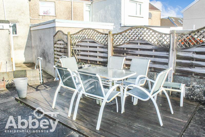 Rear Decked Area