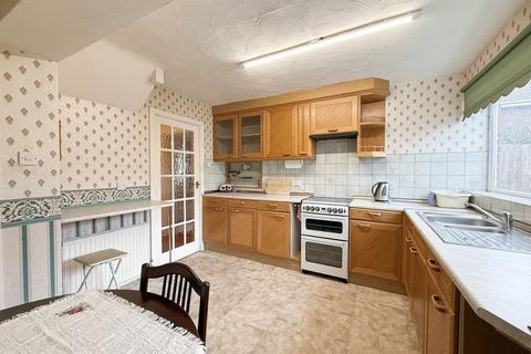 undefined, Shirelea Close, Burntwood, WS7 9BZ