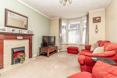 4 bedroom end of terrace house for sale, Glenthorne Road, Copnor