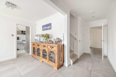undefined, Whitehouse Way, Langley