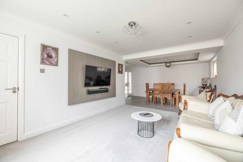 undefined, Whitehouse Way, Langley