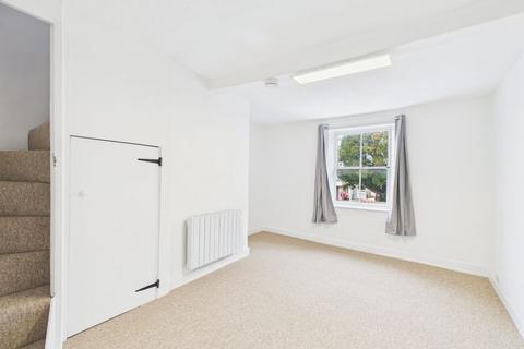 2 bedroom maisonette to rent, Ferrars Road, Huntingdon