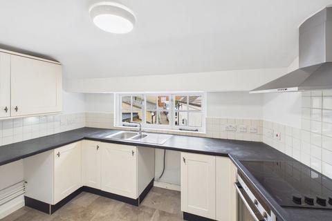 2 bedroom maisonette to rent, Ferrars Road, Huntingdon