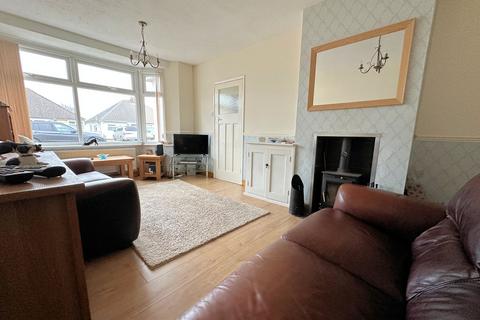 2 bedroom semi-detached bungalow for sale, Merton Avenue, Fareham PO16