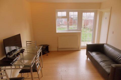 undefined, Room 1, Maygoods Green, Uxbridge, UB8
