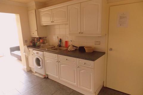 undefined, Room 1, Maygoods Green, Uxbridge, UB8